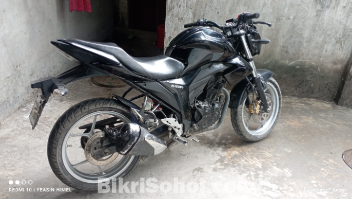 Suzuki gixxer monotion double disc